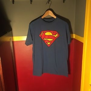 Men’s size Large Superman shirt